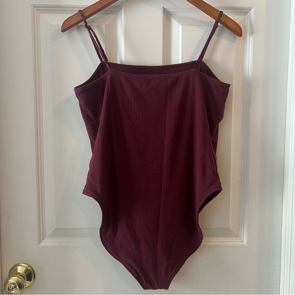 Old Navy Maroon Ribbed Top